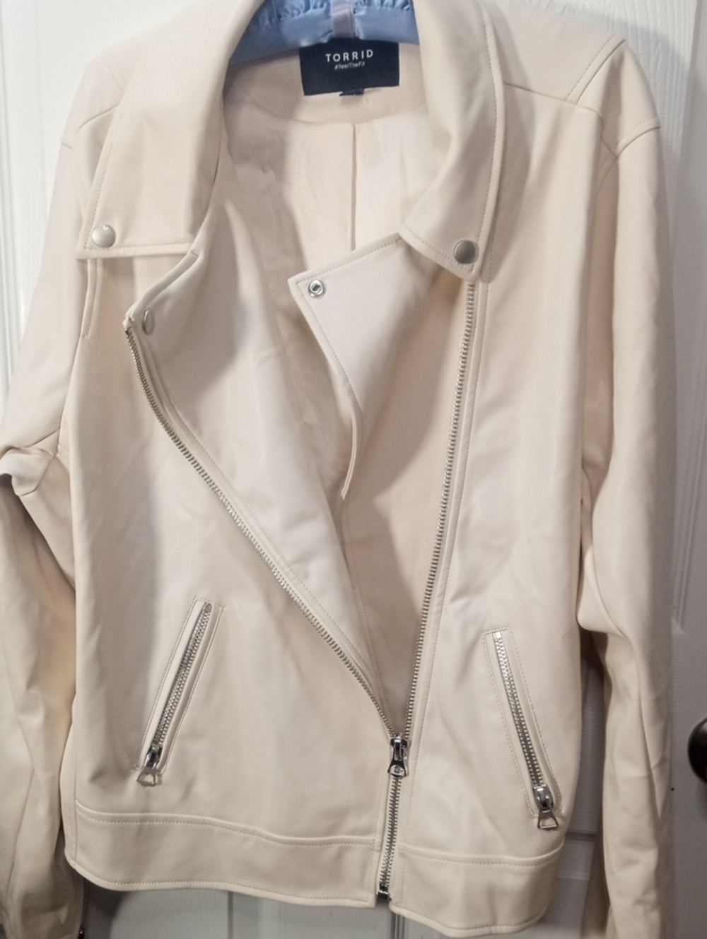 TORRID FAUX LEATHER MOTO JACKET - Picture 4 of 6